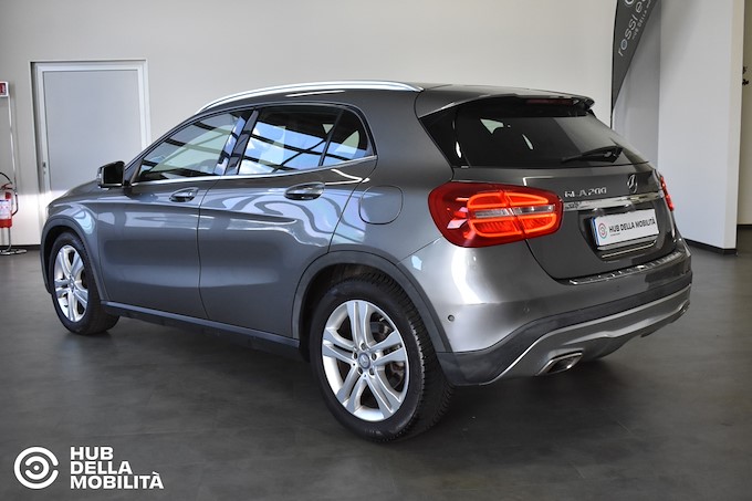 MERCEDES-BENZ GLA 200 CDI Automatic Sport